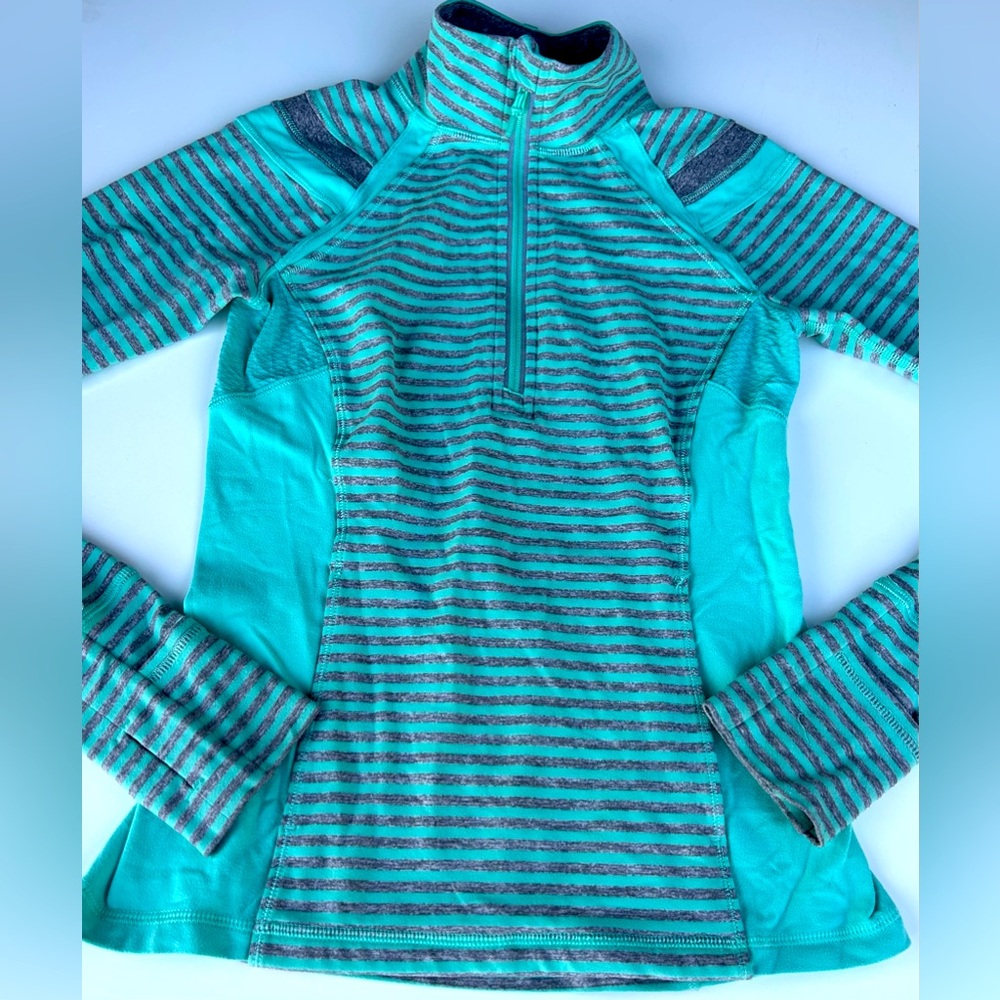 IVIVVA girls size 12 super soft 1/4 zip jacket